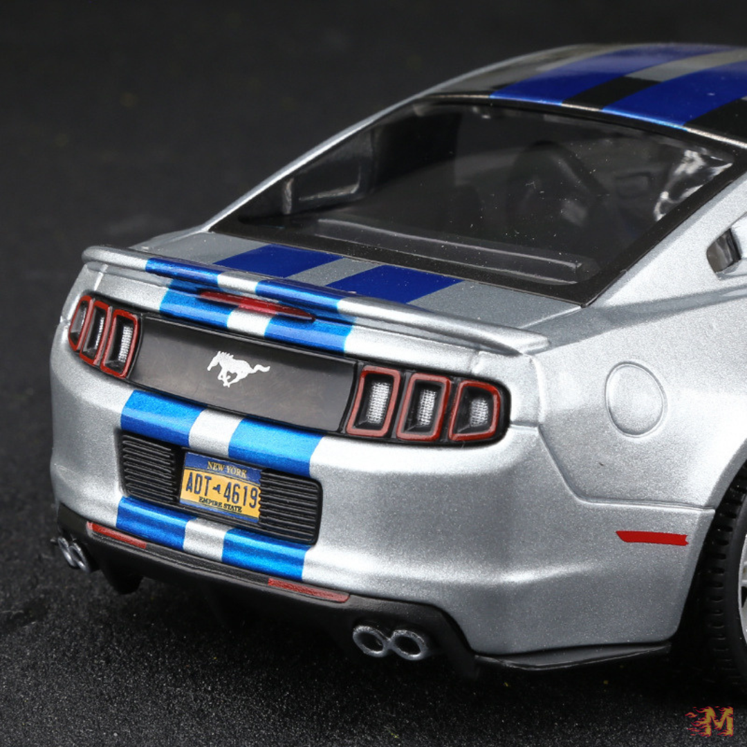 ford-mustang-gt-500-prata-05