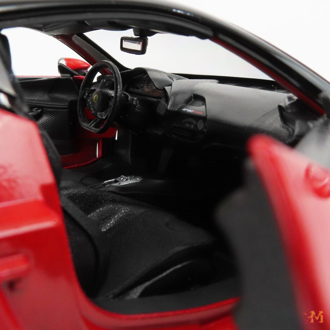 miniatura-de-carro-ferrari-sf90-stradale-1_18-09