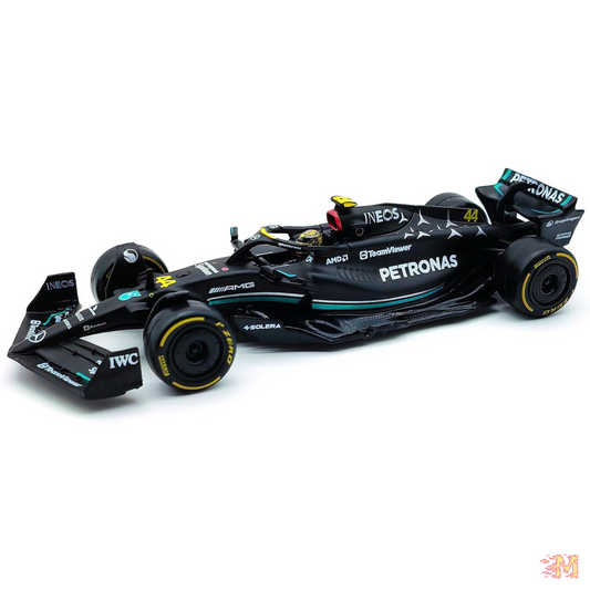 miniatura-formula-1-mercedes-amg-petronas-w14-44-lewis-hamilton-2023-00